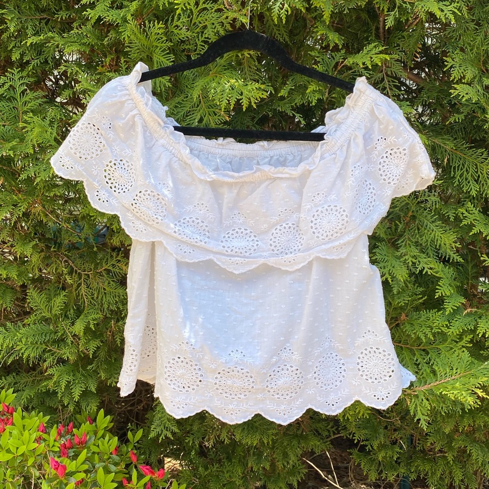 American Eagle While floral Off the Shoulder Top